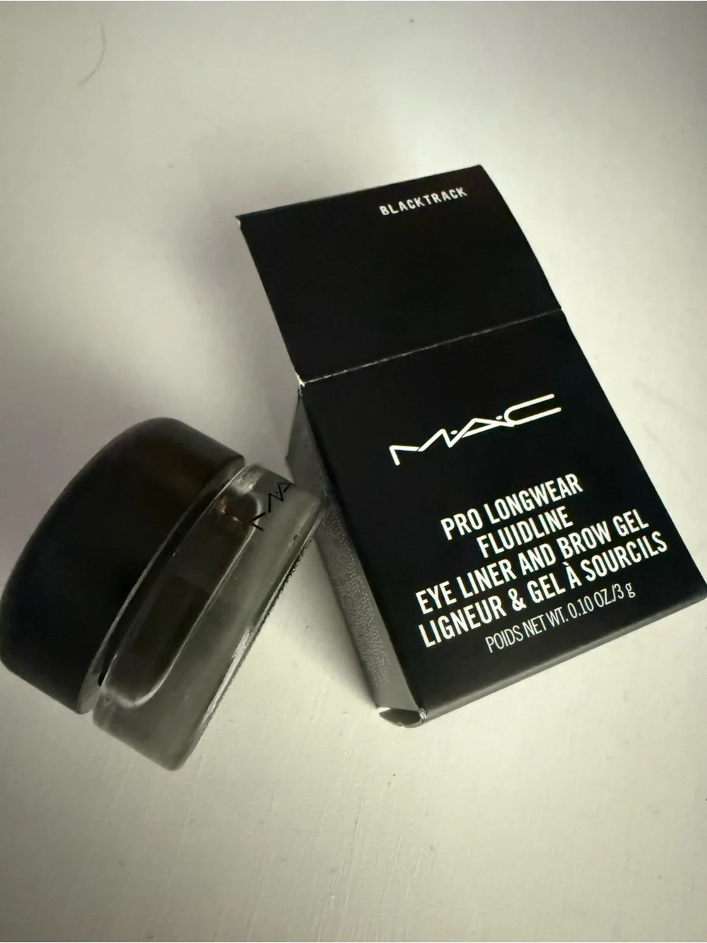 Cosmetic product - MAC Pro Longwear Fluidline Blacktrack